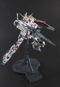 Bandai Gundam 1/100 MG RX-0 Unicorn Gundam (OVA) Full Psycho-Frame Model Kit