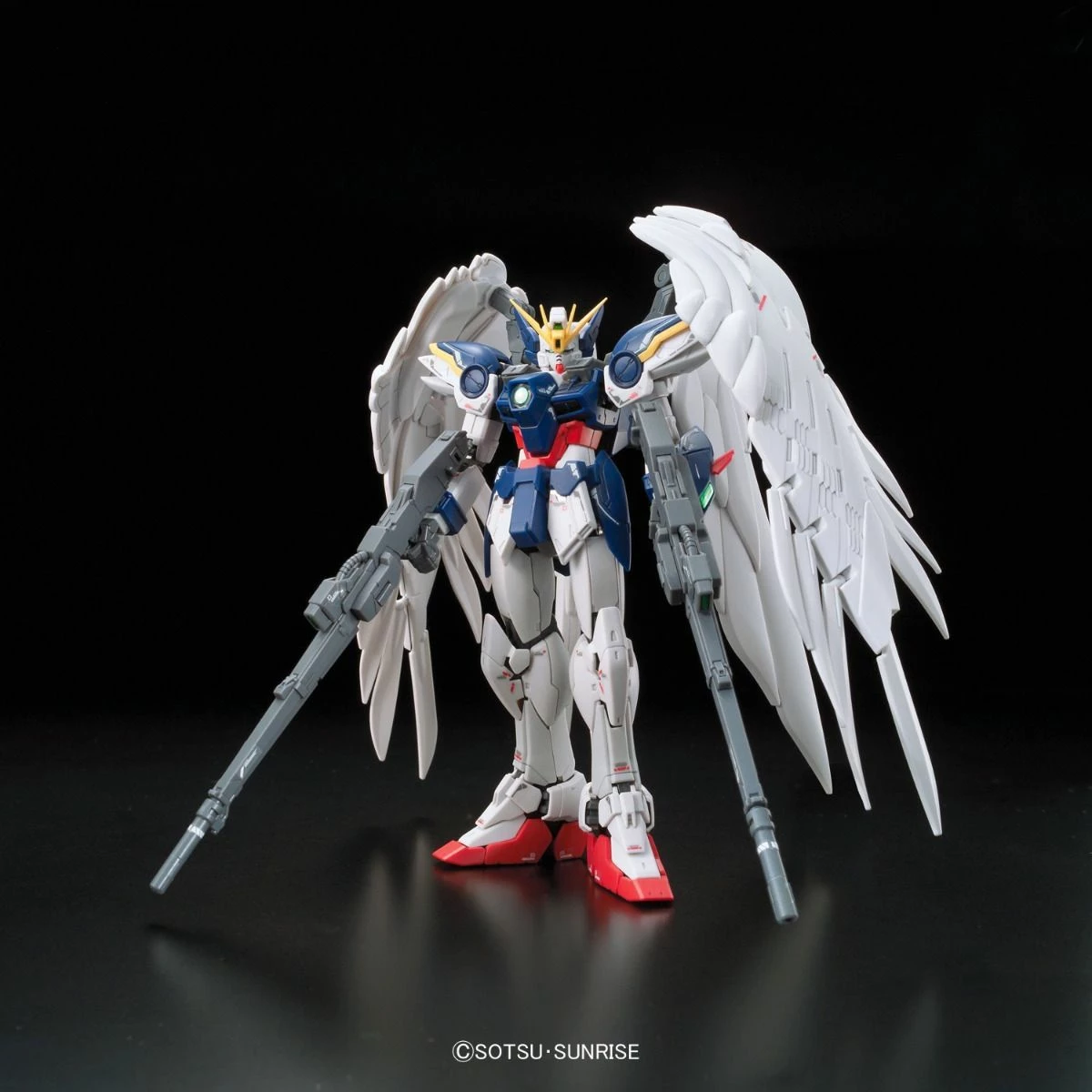 Bandai Gundam 1/144 RG #17 Wing Endless Waltz XXXG-00W0 Wing Gundam Zero EW (Wing Zero Custom) Model Kit 1 Bandai Gundam 1/144 RG #17 Wing Endless Waltz XXXG-00W0 Wing Gundam Zero EW (Wing Zero Custom) Model Kit