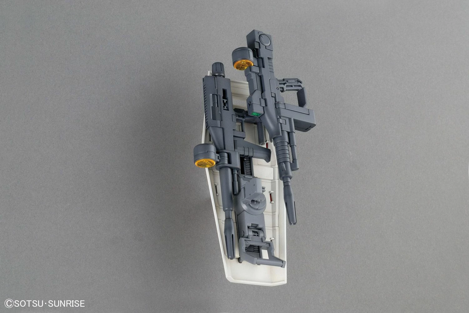 Bandai Gundam 1/100 MG The Origin RX-78-2 Gundam Origin Ver. Model Kit 12 Bandai Gundam 1/100 MG The Origin RX-78-2 Gundam Origin Ver. Model Kit - Image 12