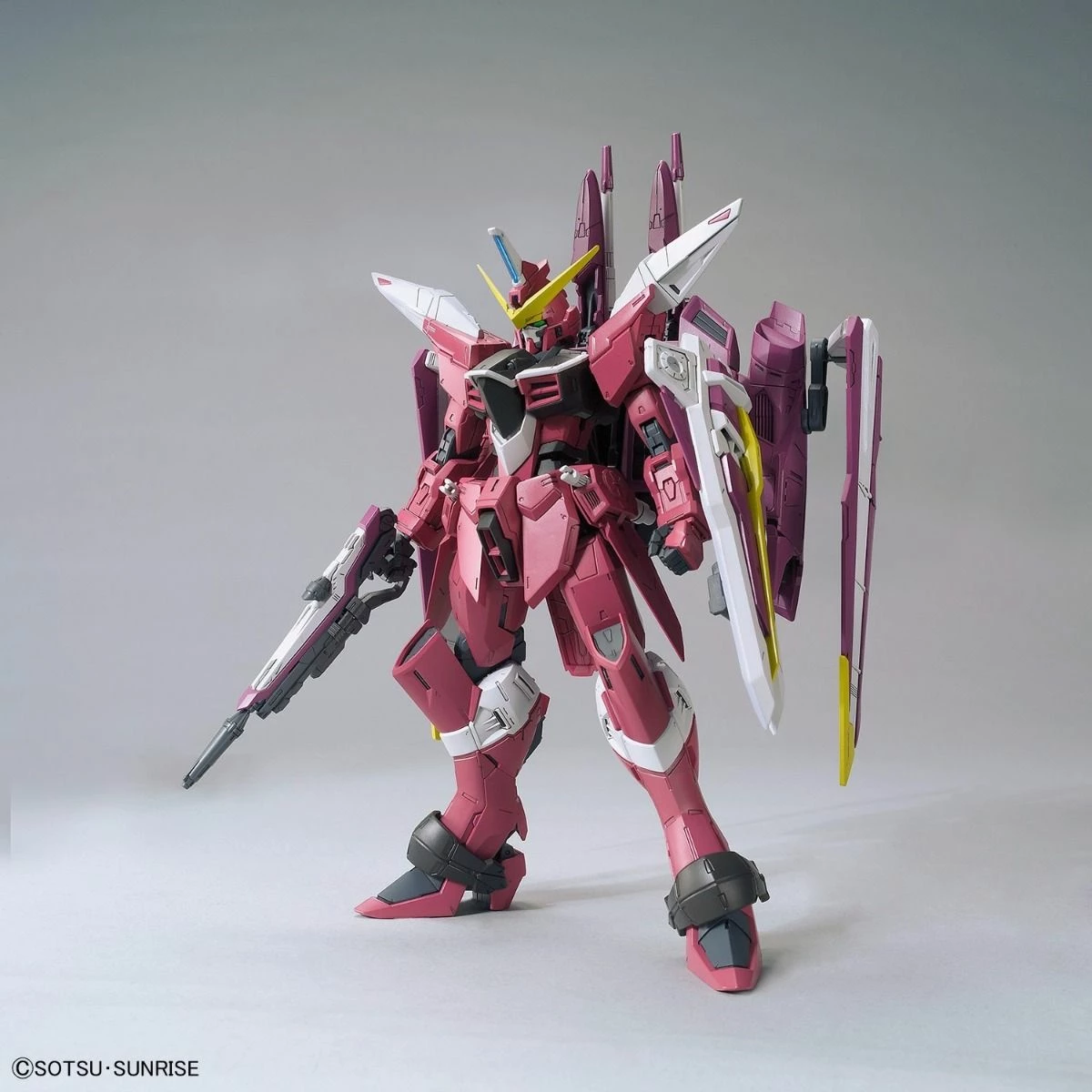 Bandai Gundam 1/100 MG Seed ZGMF-X09A Justice Z.A.F.T Model Kit 2 Bandai Gundam 1/100 MG Seed ZGMF-X09A Justice Z.A.F.T Model Kit - Image 2