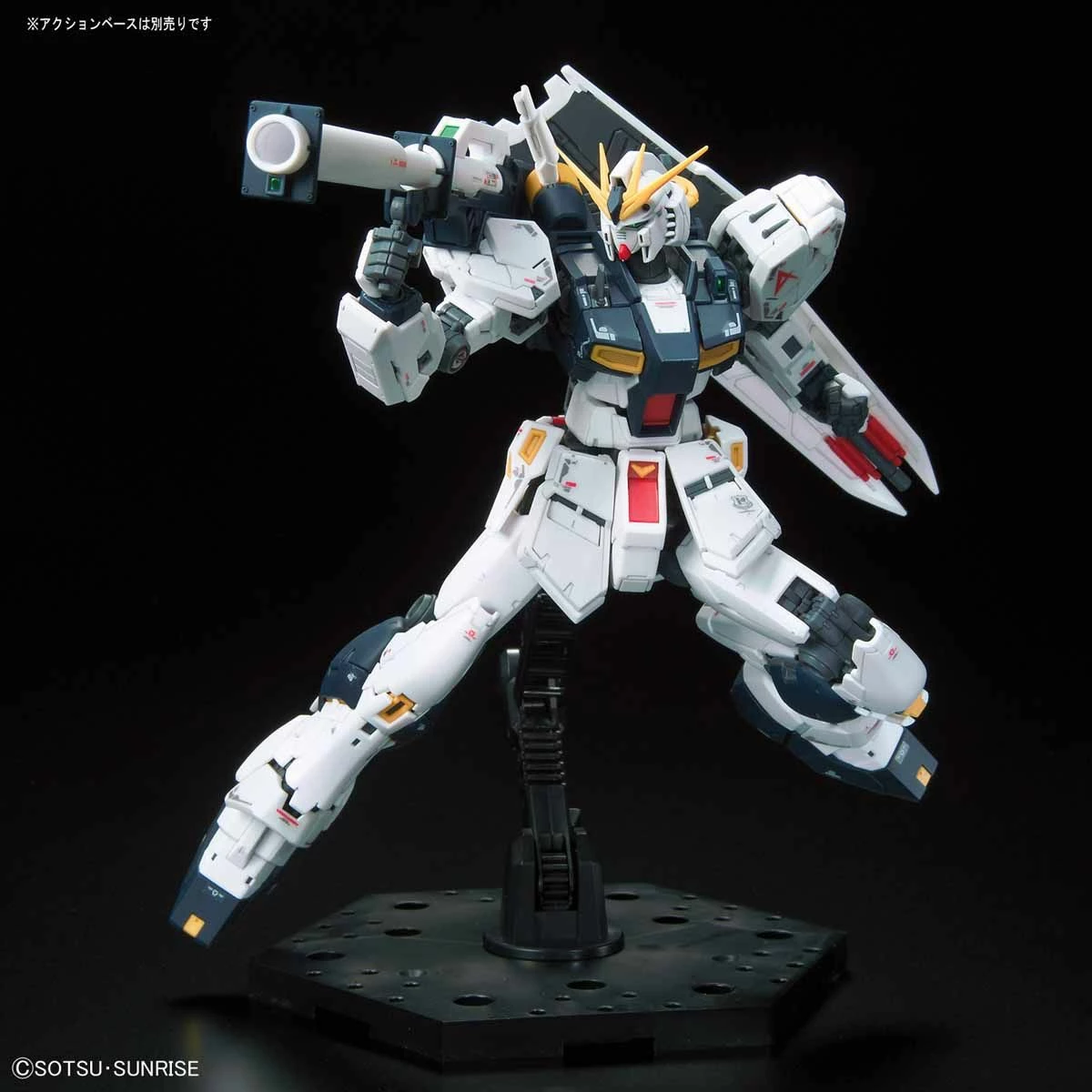 Bandai Gundam 1/144 RG #32 Char's Counterattack RX-93 V Nu Gundam Model Kit 7 Bandai Gundam 1/144 RG #32 Char's Counterattack RX-93 V Nu Gundam Model Kit - Image 7