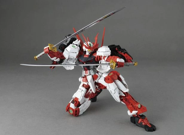 Bandai Gundam 1/100 MG Build Fighters Sengoku Astray Gundam Model Kit 5 Bandai Gundam 1/100 MG Build Fighters Sengoku Astray Gundam Model Kit - Image 5